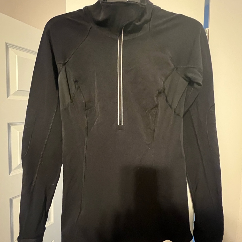 Lululemon Women’s Long Sleeve Zip Mock Neck Running Top
